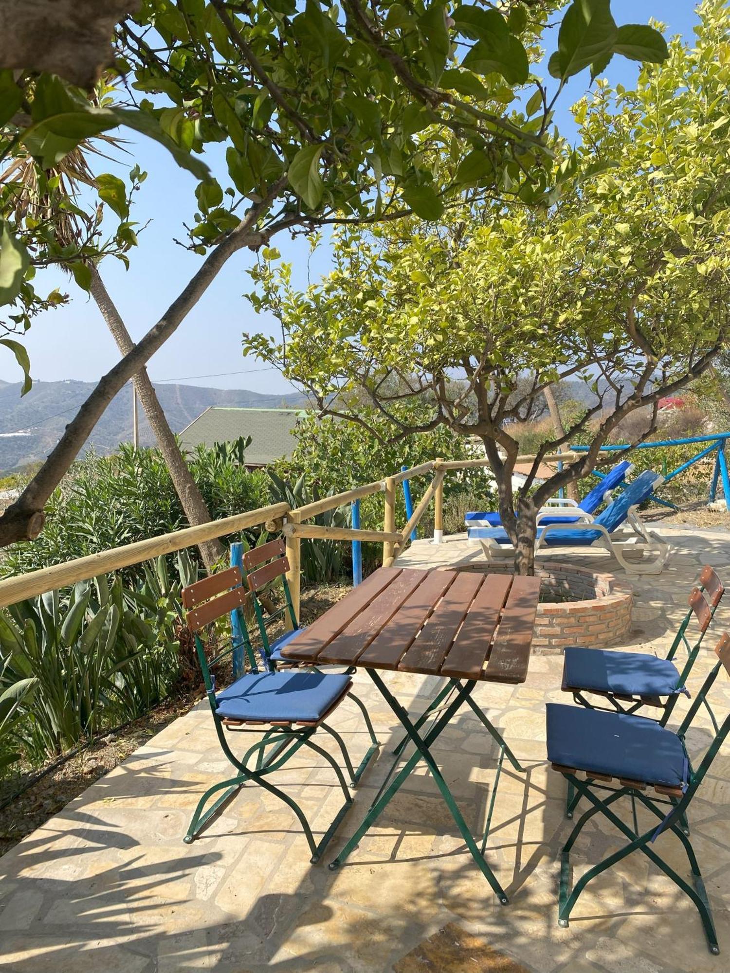 Casa Feliz Villa Iznate Luaran gambar